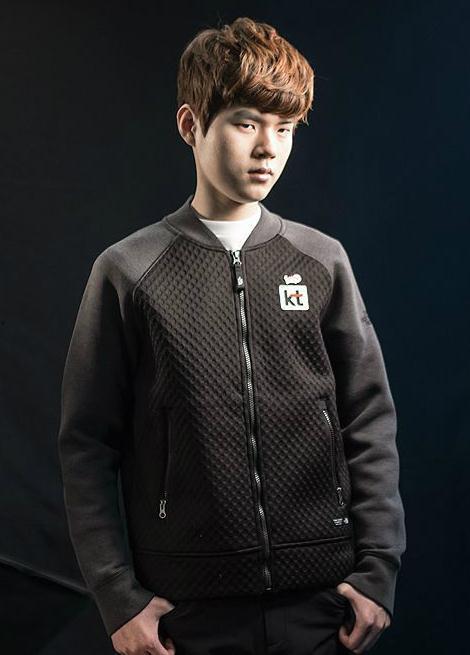 deft选手个人资料,电竞传奇选手的荣耀之路