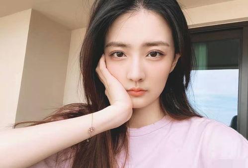 徐璐现在生活照,尽显清新自然，展现真实自我