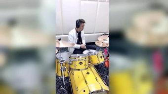 二老姜个人资料,传奇人生，智慧与勇气的完美融合